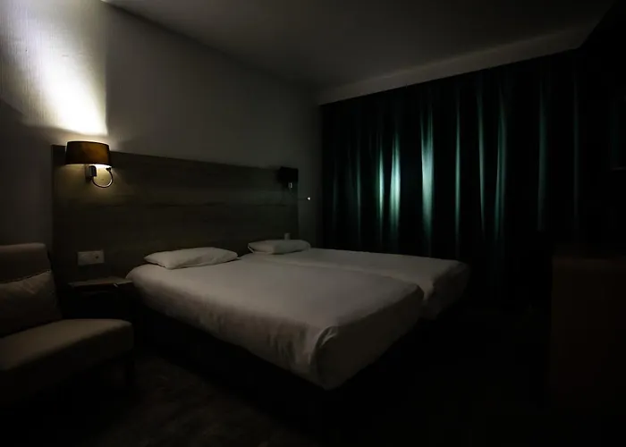 Elema Hotels Beauvais Ex Hostellerie Saint Vincent Beauvais Aeroport